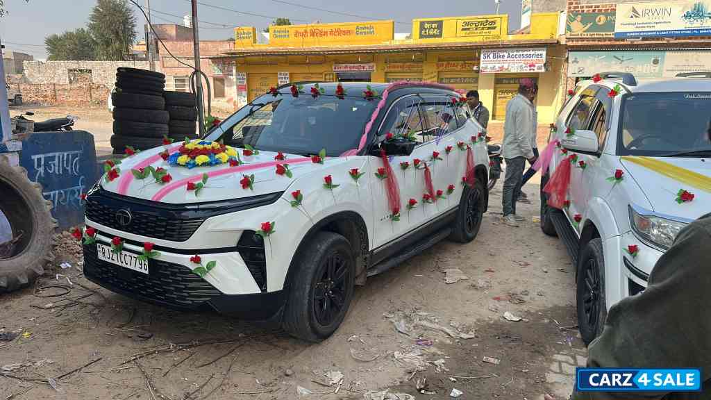 White Tata Harrier Fearless+