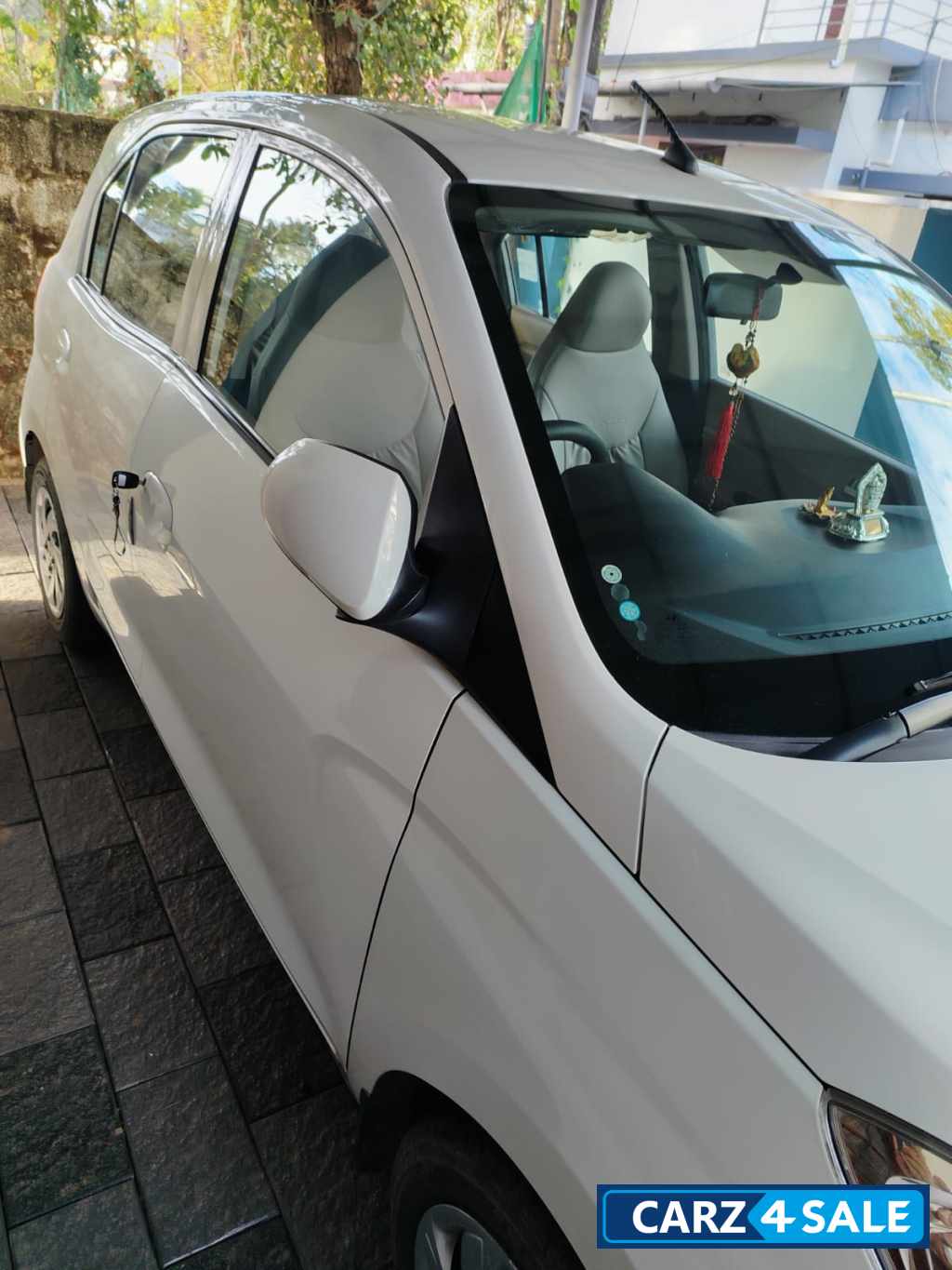 Hyundai Santro sportz