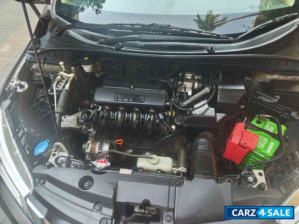 Honda City V MT ( i-VTEC)