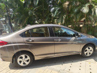 Honda City V MT ( i-VTEC)