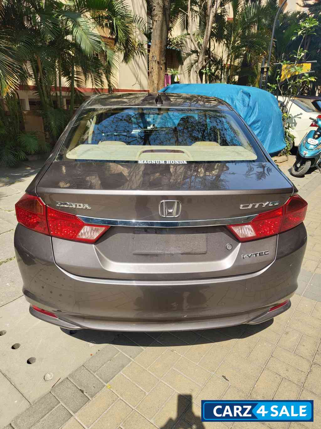 Honda City V MT ( i-VTEC)