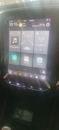 MG Hector Plus Sharp 1.5 Petrol Turbo Hybrid MT 6 Seater