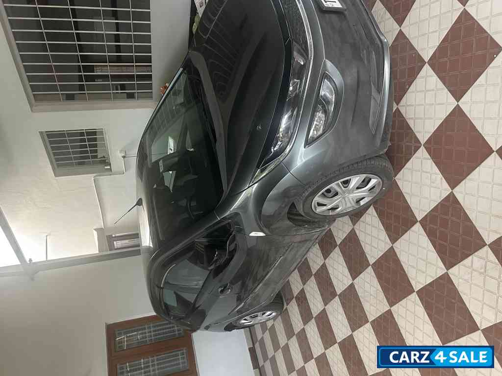 Dark Grey Tata Altroz XT Dark Grey Tata Altroz XT