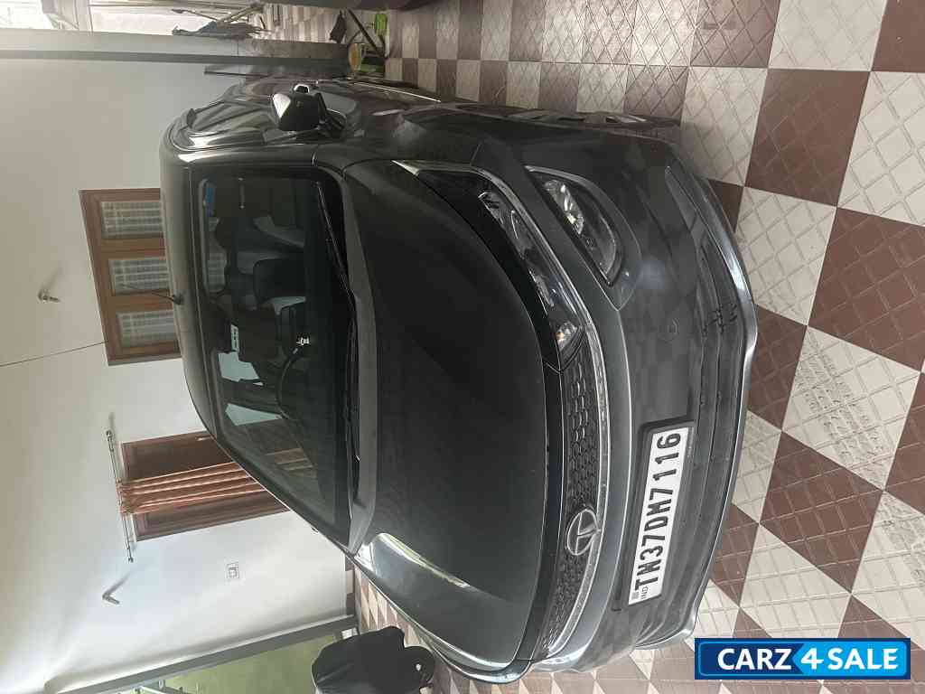Dark Grey Tata Altroz XT Dark Grey Tata Altroz XT