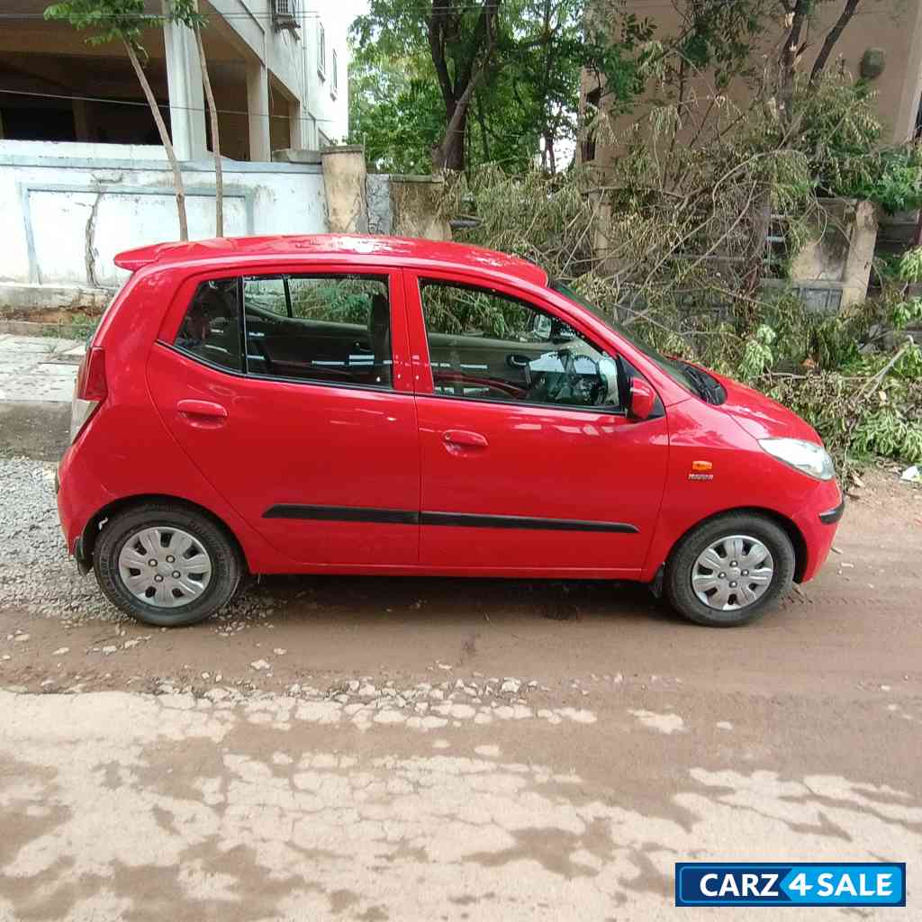 Hyundai i10 Sportz Hyundai i10 Sportz