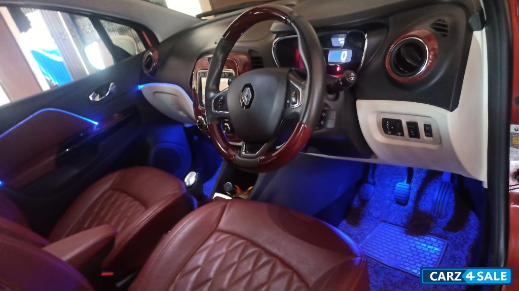 Orange Renault Captur RXT dual tone petrol