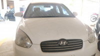 White Hyundai  verna
