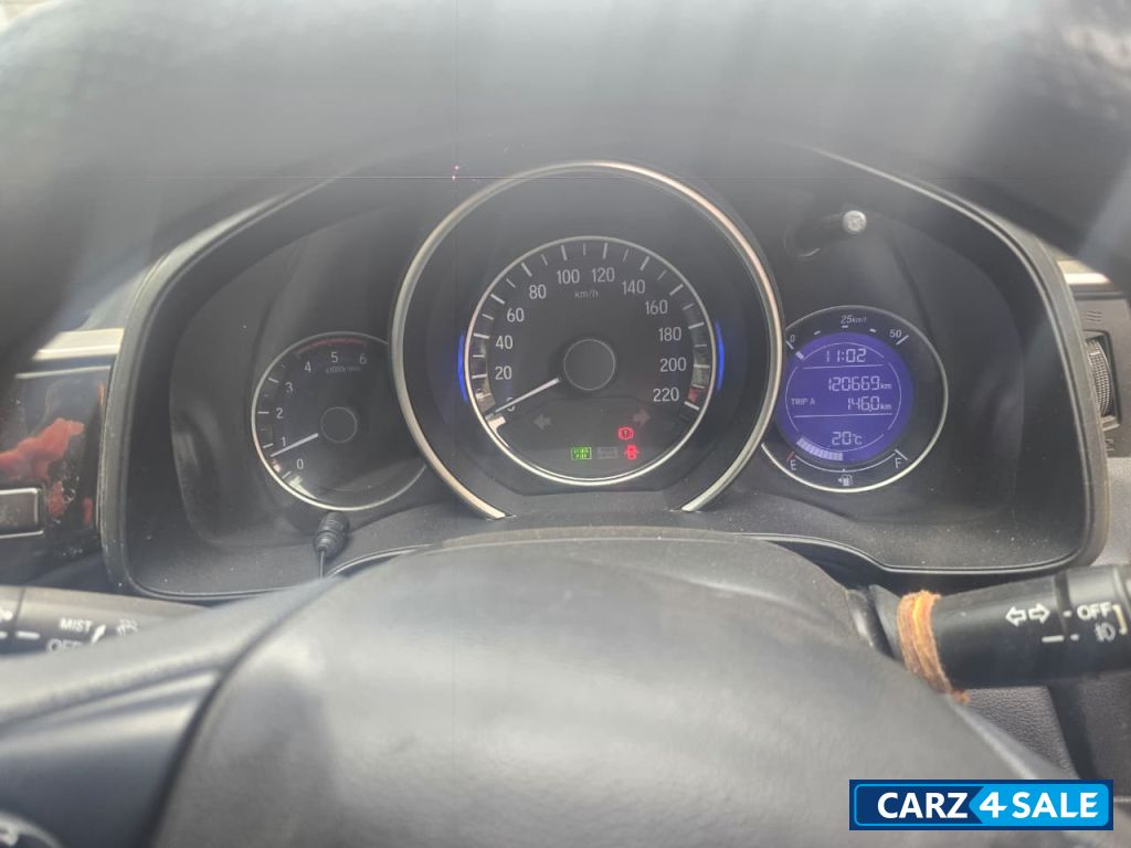 Golden Brown Honda WR-V WR-V 1.5 VX MT (i-DTEC)