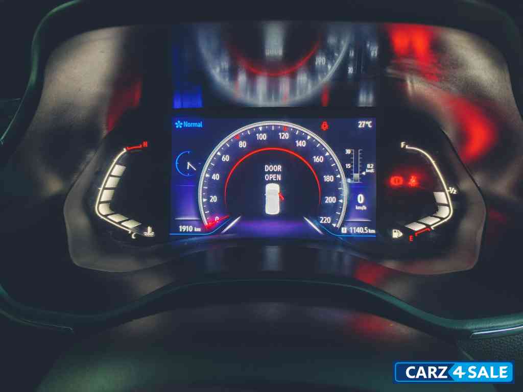 Renault Kiger RXZ Dual Tone petrol MT