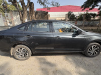 Volkswagen Virtus Topline 1.0 MT