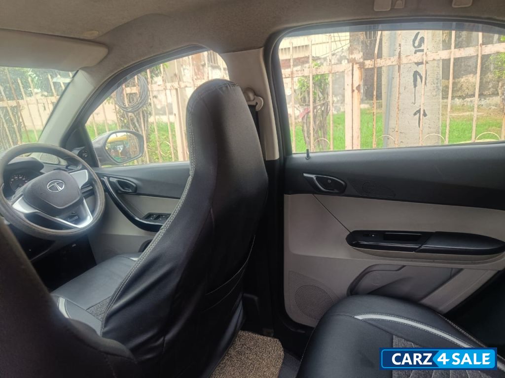 Tata Tiago Xt