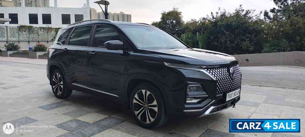 Black MG Hector Plus Sharp Pro 2.0 Diesel 6 seater Black MG Hector Plus Sharp Pro 2.0 Diesel 6 seater