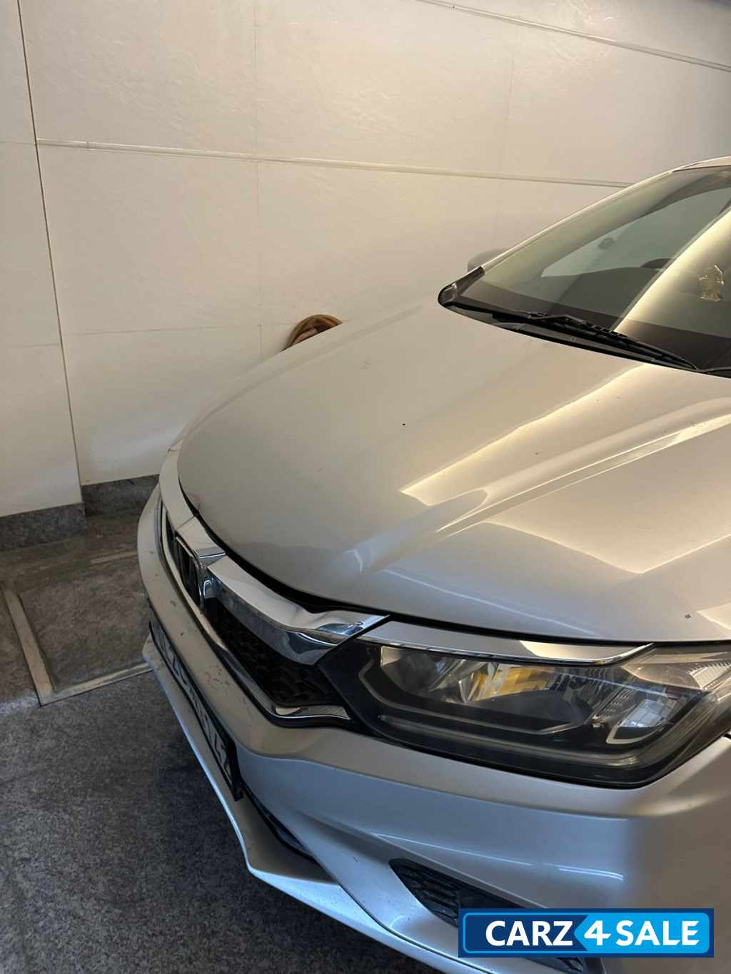 Silver Honda City VX(O)