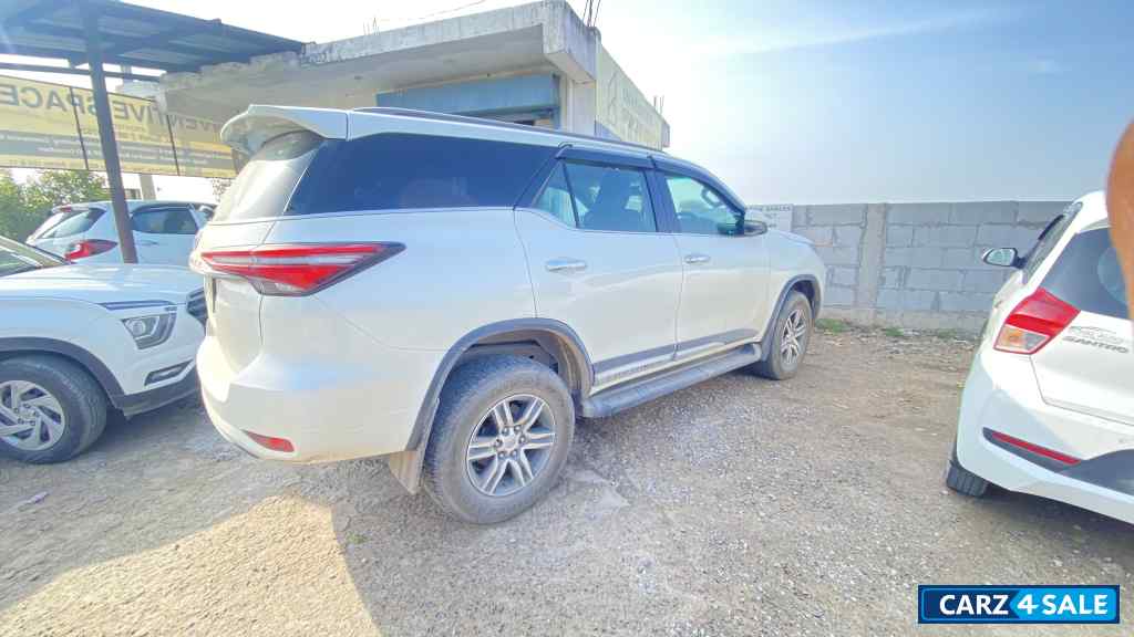 White Toyota Fortuner 4x2 Diesel Automatic