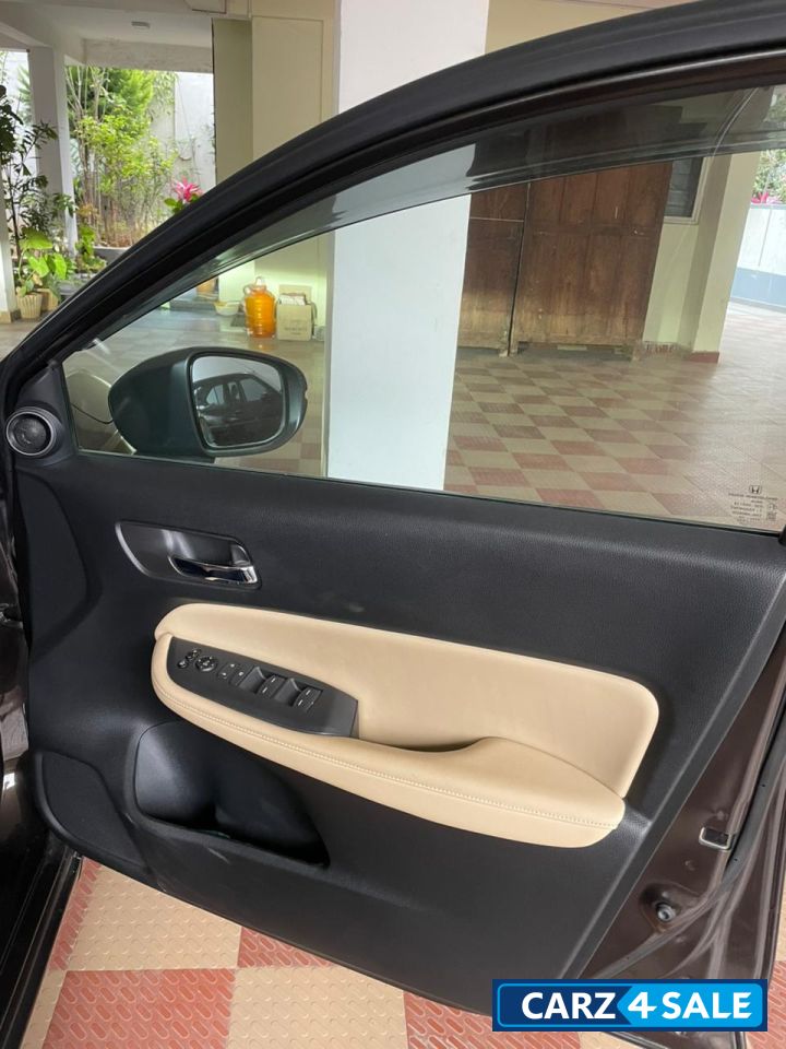 Golden Brown M Honda City i-vtec zx