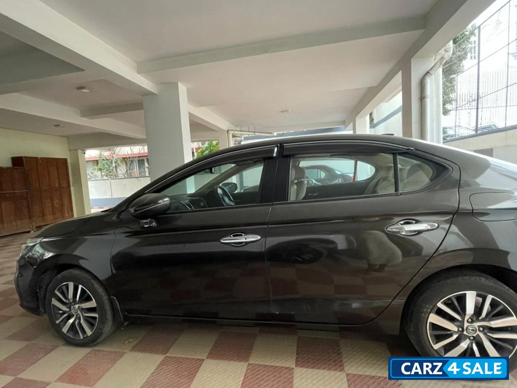 Golden Brown M Honda City i-vtec zx