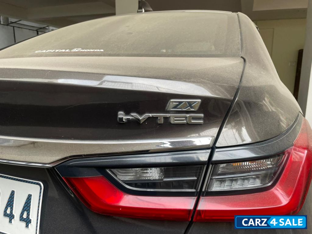 Golden Brown M Honda City i-vtec zx