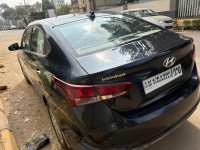 Dark Blue Hyundai Verna SX 1.5 VTVT IVT Automatic