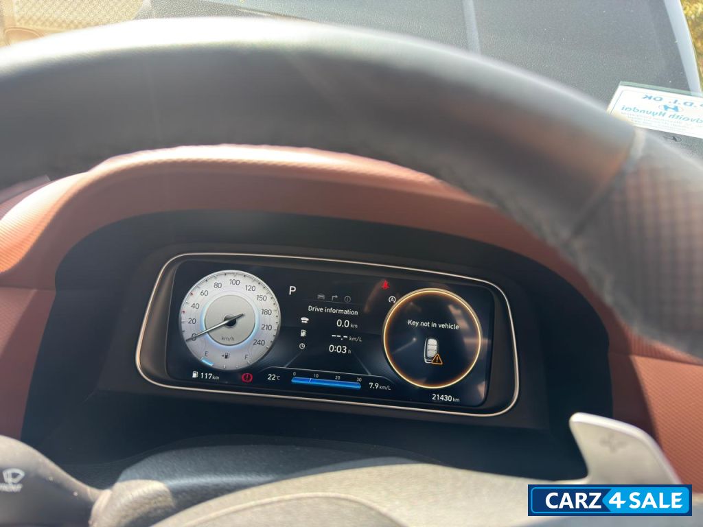 Hyundai Alcazar Signature (O) 1.5 DCT 7 seater Petrol