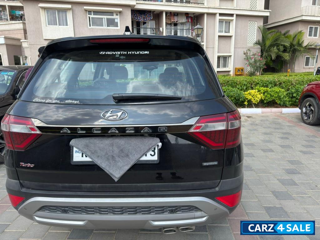 Hyundai Alcazar Signature (O) 1.5 DCT 7 seater Petrol