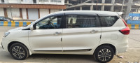 Maruti Suzuki Ertiga Zxi cng