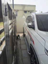 Candy White MG Hector Deisel