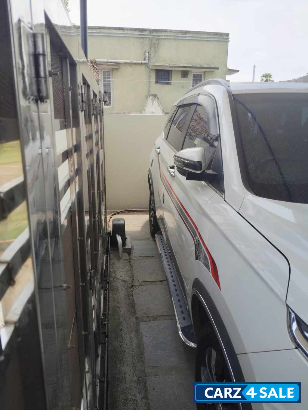 Candy White MG Hector Deisel Candy White MG Hector Deisel