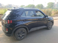 Black Hyundai Venue 1.2 KAPPA MT SX