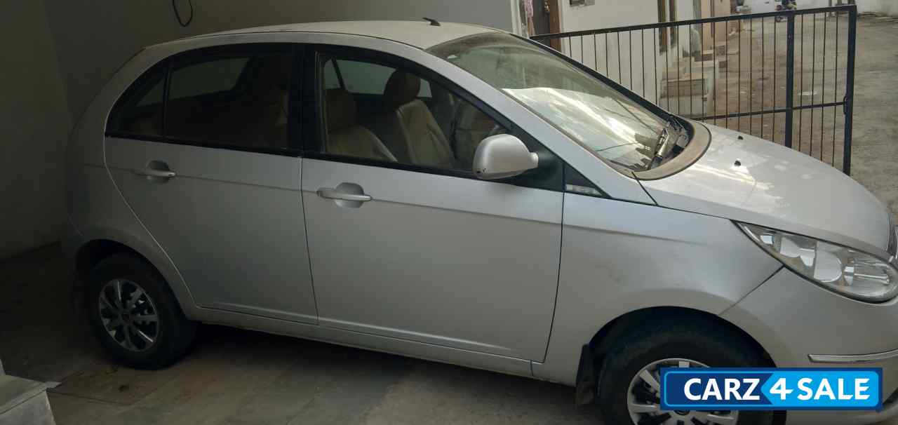Used 2012 model Tata Indica vista LX for sale in Indore. ID 8039