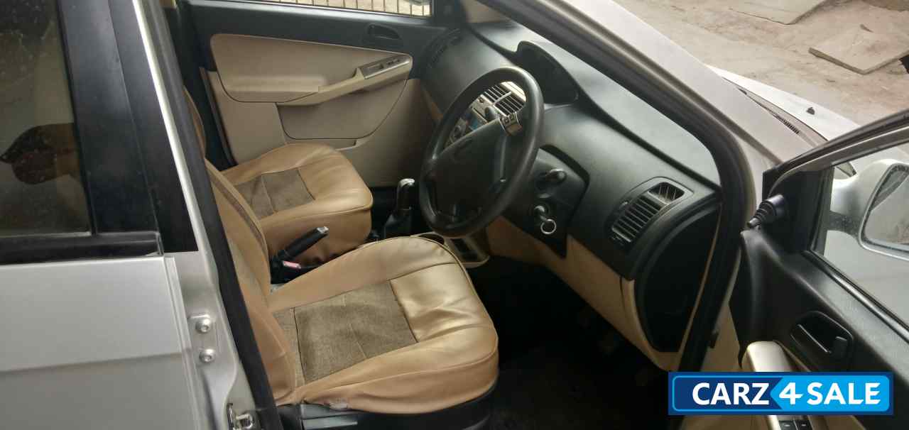 Used 2012 model Tata Indica vista LX for sale in Indore. ID 8039