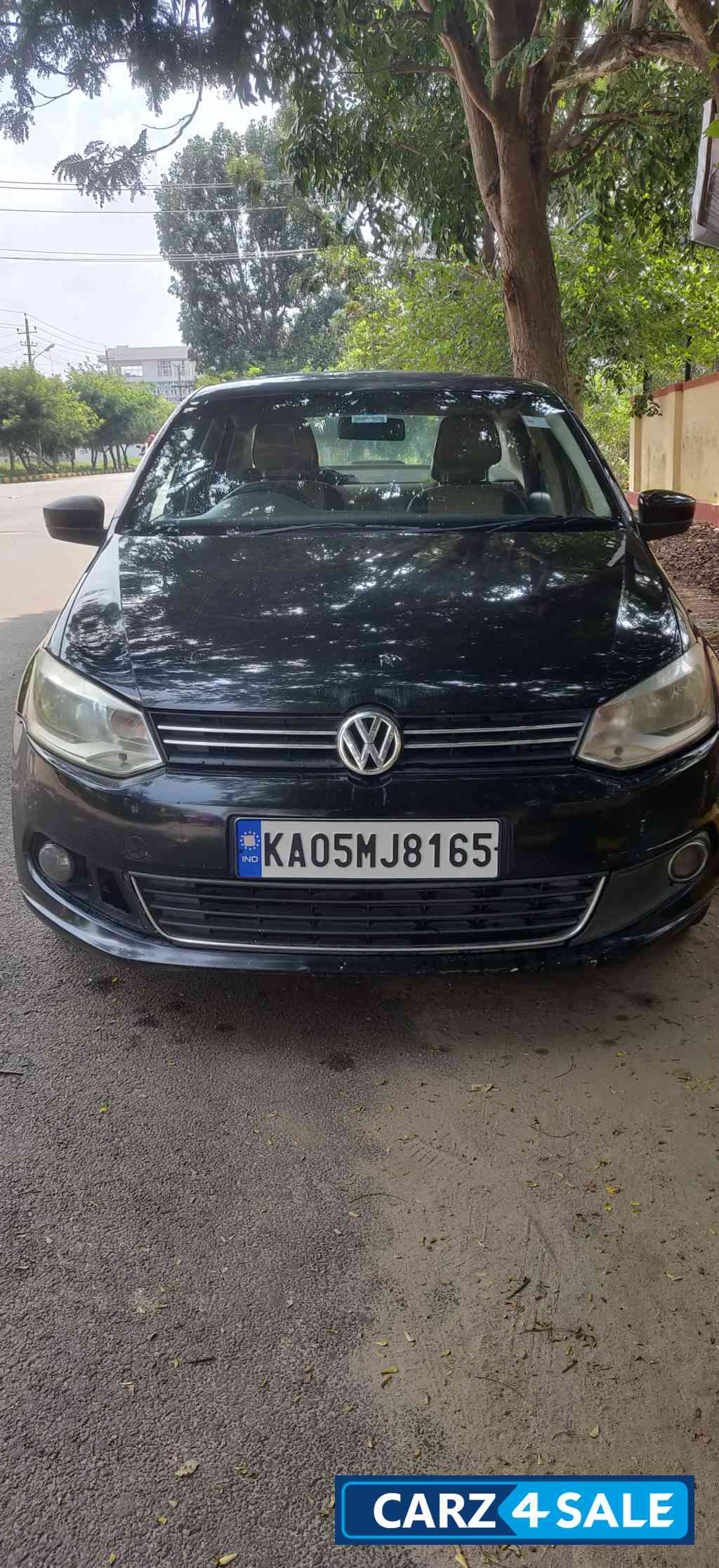 Black Volkswagen Vento Diesel highline