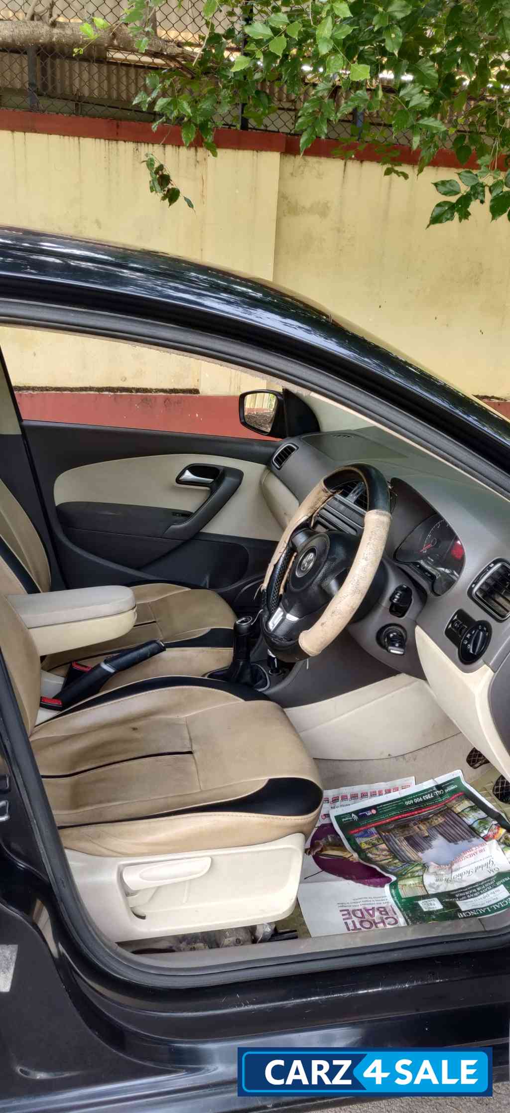 Black Volkswagen Vento Diesel highline Black Volkswagen Vento Diesel highline