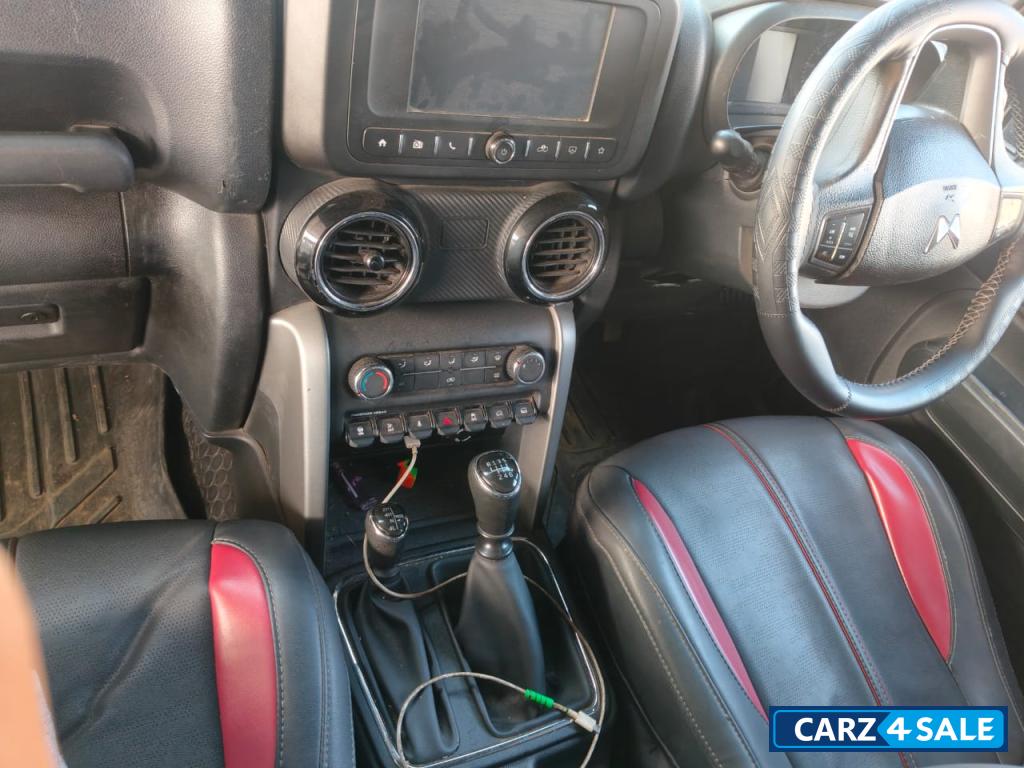 Mahindra Thar Hard top 4s mt