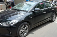 Black Hyundai  Elantra