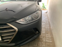 Black Hyundai  Elantra