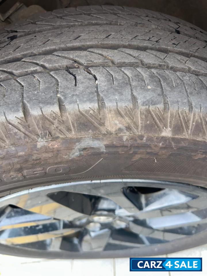 Tata Safari 2.0 XZA plus AT