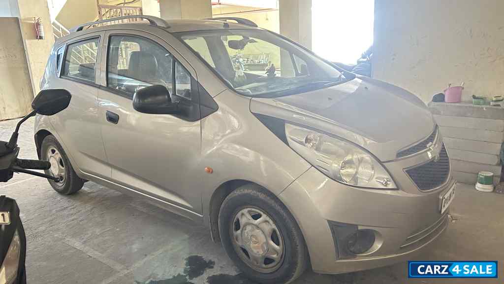 Lenin Beige Chevrolet Beat LS Lenin Beige Chevrolet Beat LS