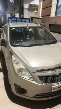 Lenin Beige Chevrolet Beat LS