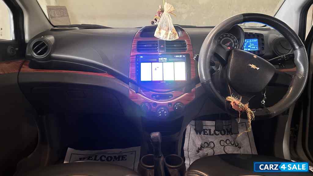 Lenin Beige Chevrolet Beat LS Lenin Beige Chevrolet Beat LS