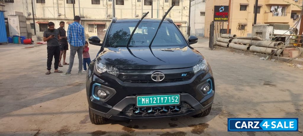 Tata Nexon Darke edition