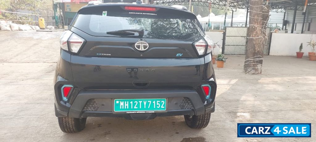 Tata Nexon Darke edition