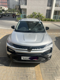 Renault Kiger Authentic MT