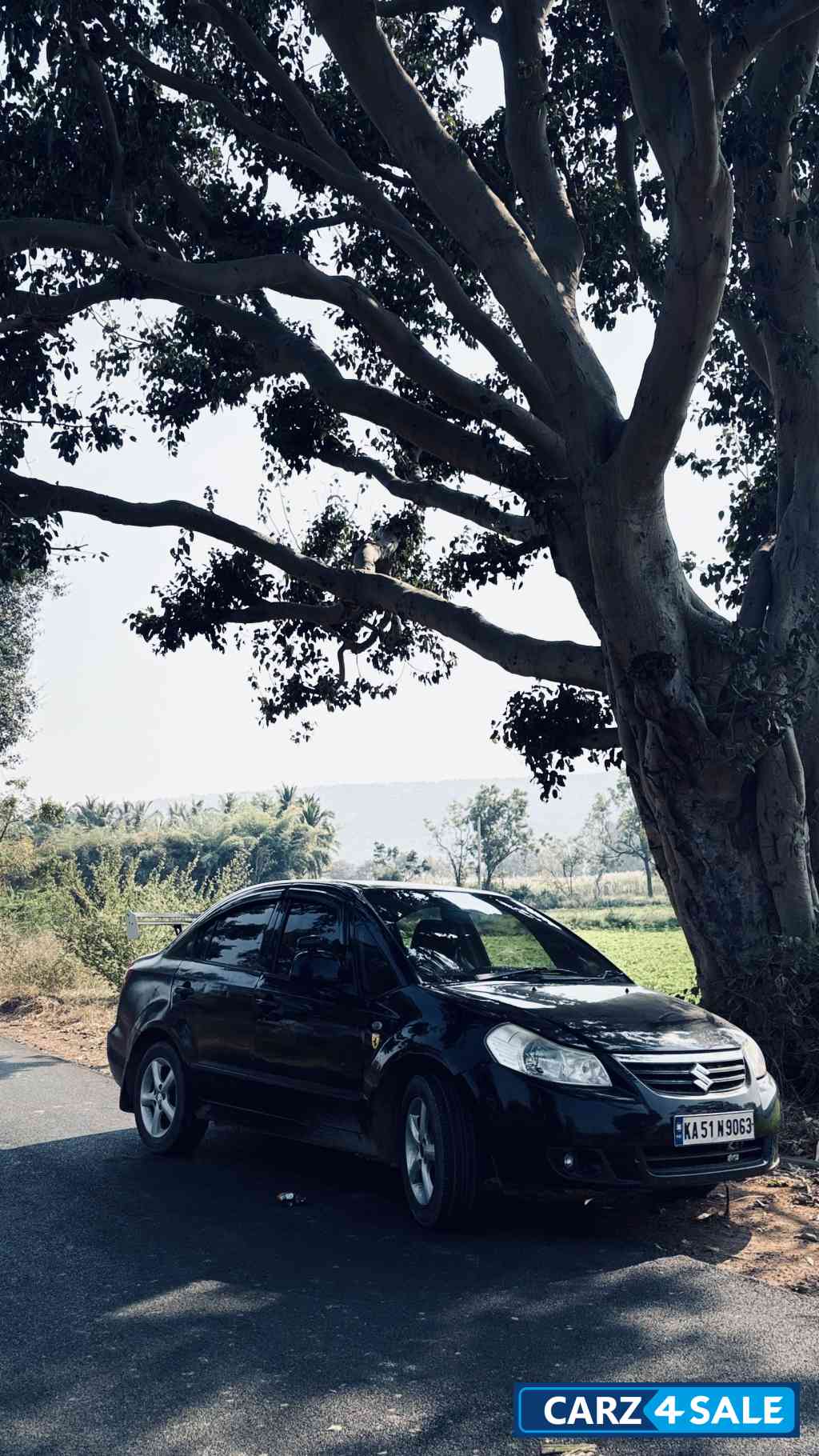 Black Maruti Suzuki SX4
