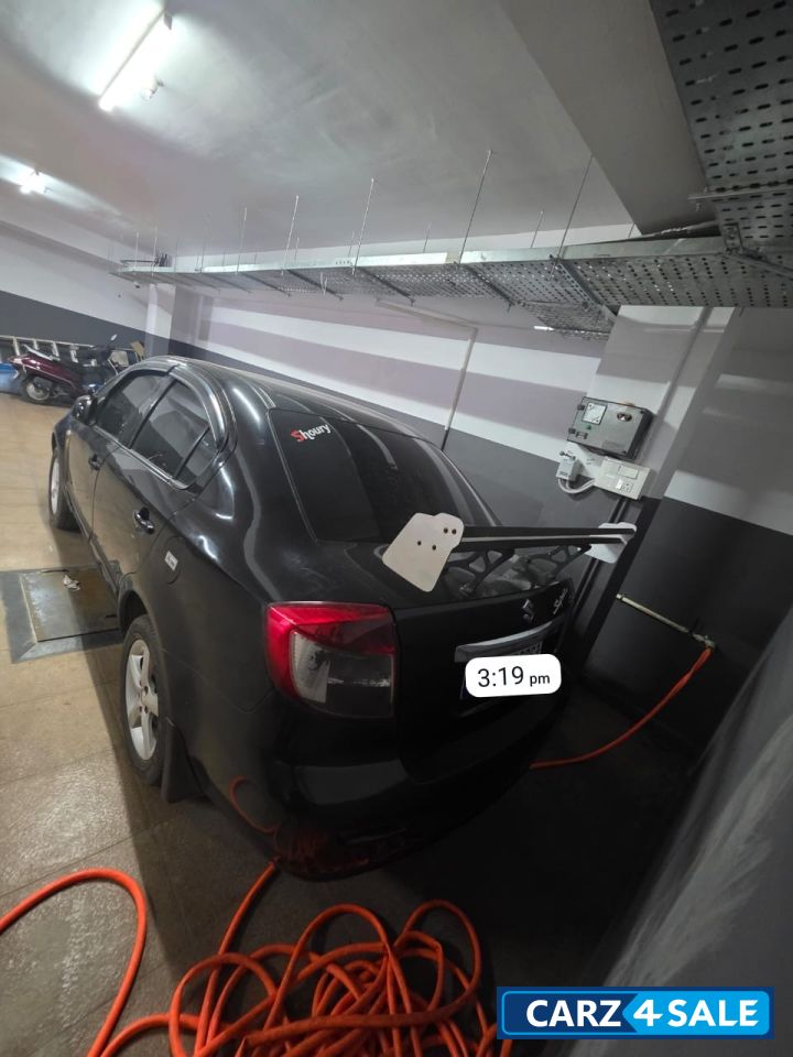 Black Maruti Suzuki SX4