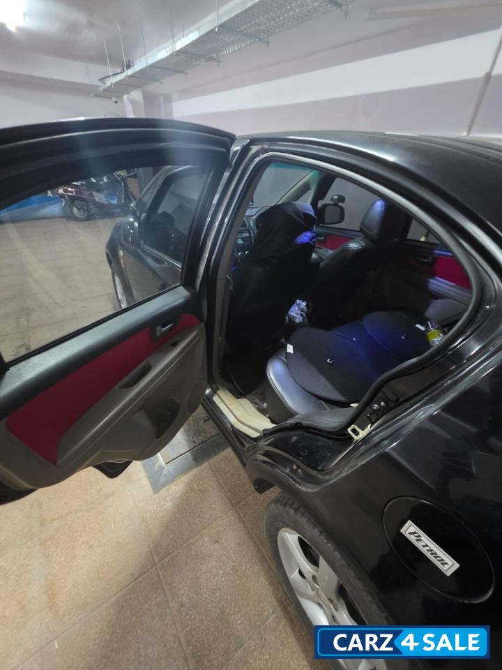 Black Maruti Suzuki SX4