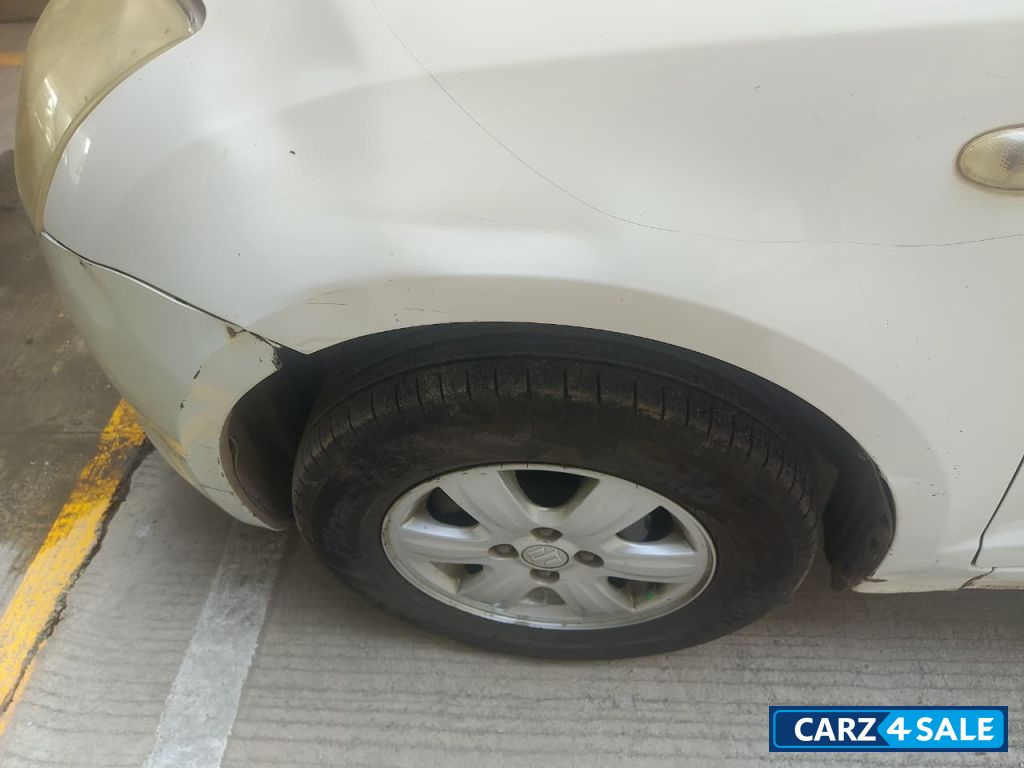 Maruti Suzuki Dzire ZXI