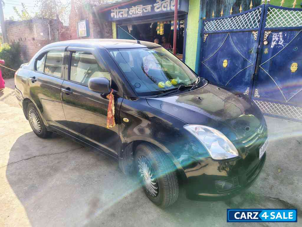 Maruti Suzuki Swift VXI