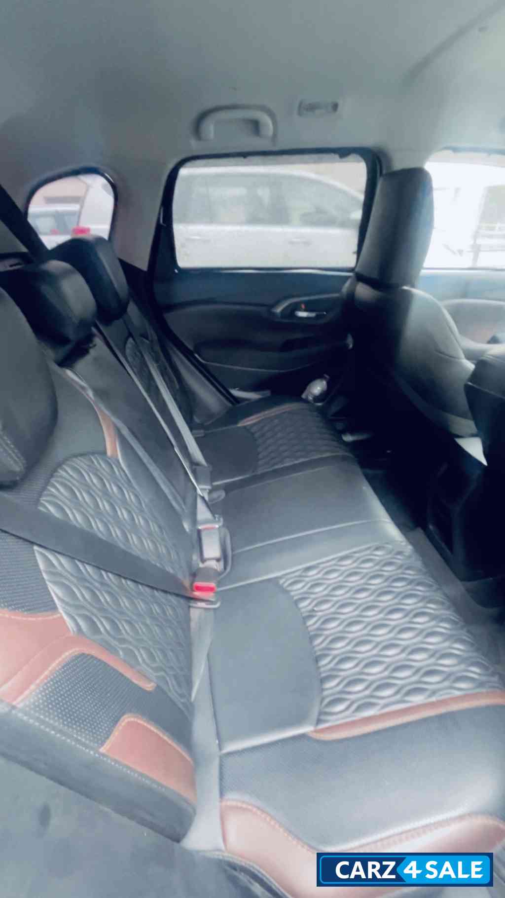 Maruti Suzuki Grand Vitara Sigma upgraded to top Maruti Suzuki Grand Vitara Sigma upgraded to top