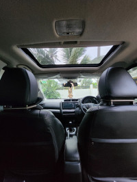 Alabaster Silver Honda WR-V VX