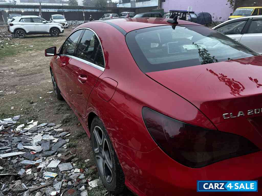 Red Mercedes-Benz CLA CLA 200 SPORTS PETROL Red Mercedes-Benz CLA CLA 200 SPORTS PETROL